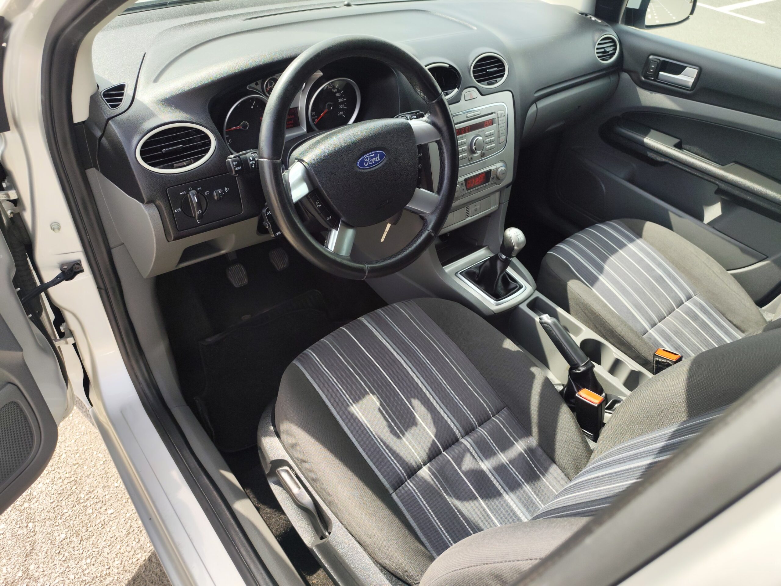 FORD FOCUS 1.6 DIESEL 90 CV 2008 121.000 KM MANUAL