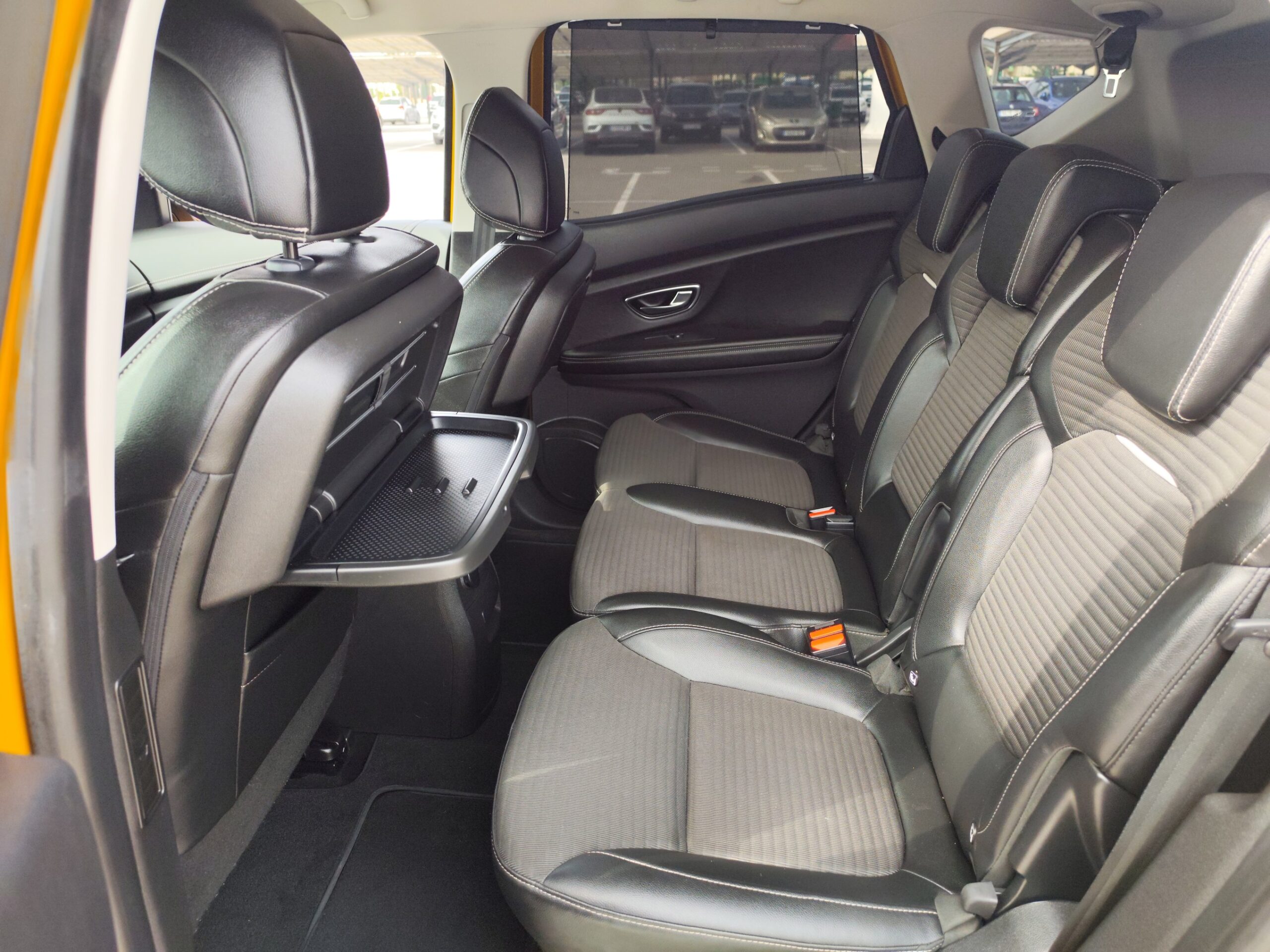 RENAULT SCENIC 1.6 DIESEL 130 CV 2016 200.000 KM MANUAL