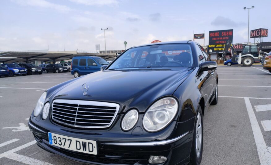 MERCEDES-BENZ E-270 2.7 DIESEL 177 CV 2002 252.000 KM AUTOMATICO