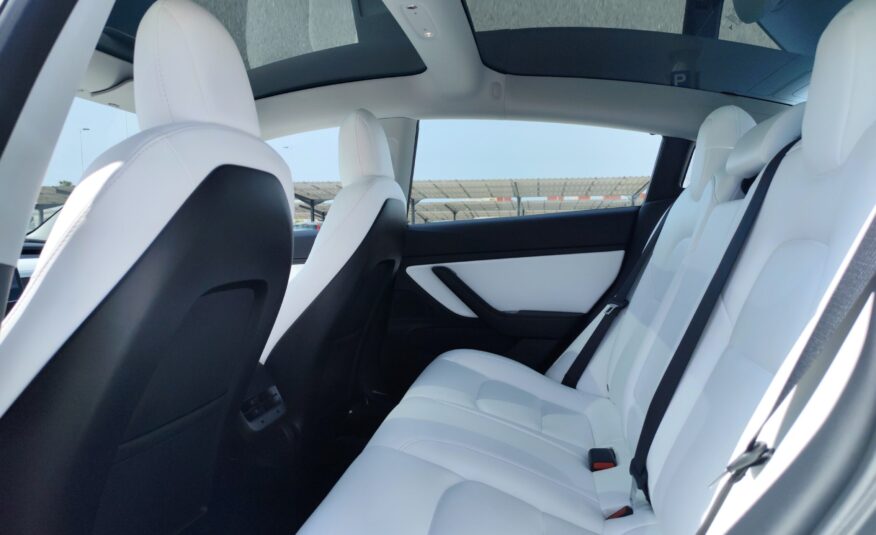 TESLA MODEL 3 LONG RANGE DUAL MOTOR AUTONOMIA 500 KM 346 CV 115.000 KM  AUTOMATICO
