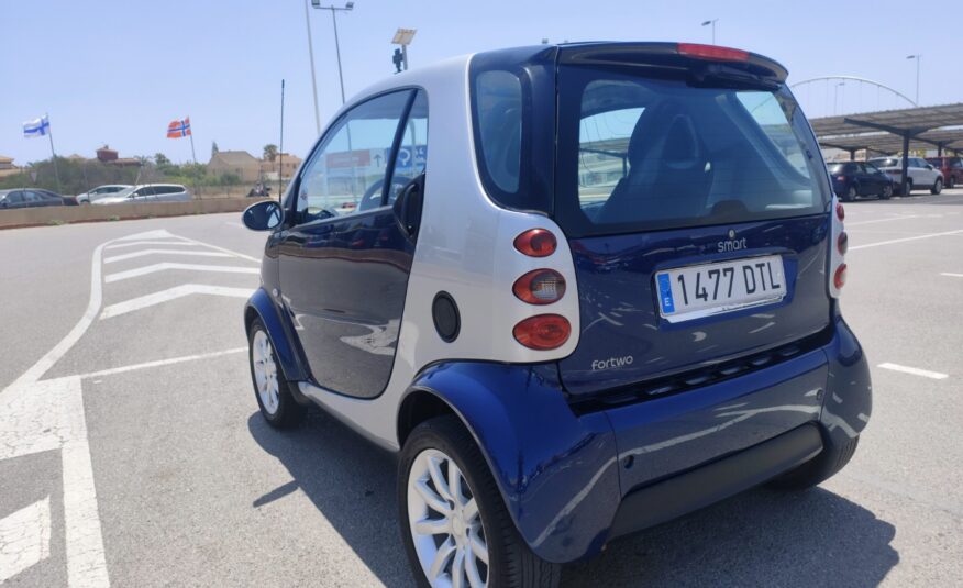 SMART FORTWO 0.7 GASOLINA 61 CV 100.000 KM 2005 AUTOMATICO