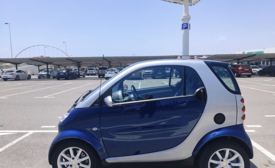 SMART FORTWO 0.7 GASOLINA 61 CV 100.000 KM 2005 AUTOMATICO