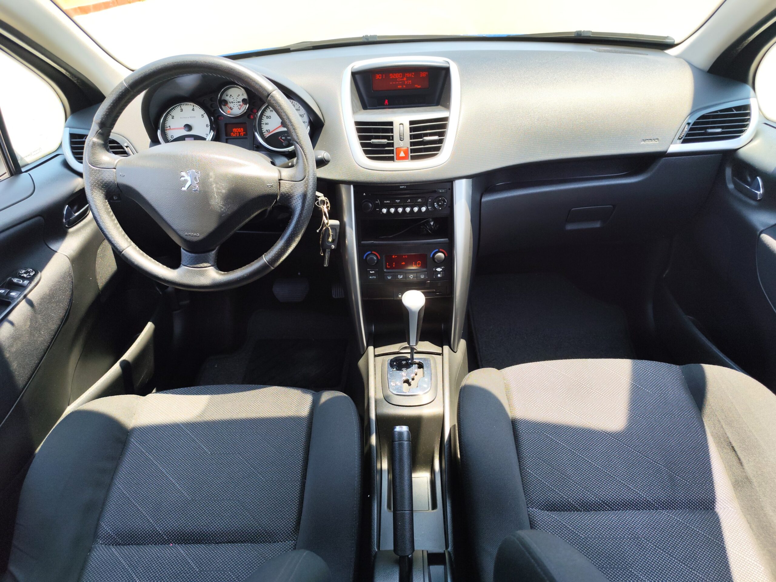 PEUGEOT 207 1.6 GASOLINA 120 CV 152.000 KM AUTOMATICO