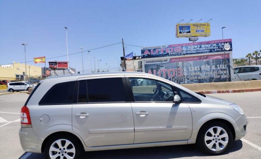 OPEL ZAFIRA 1.6 GASOLINA 115 CV 135.000 KM 2008 MANUAL