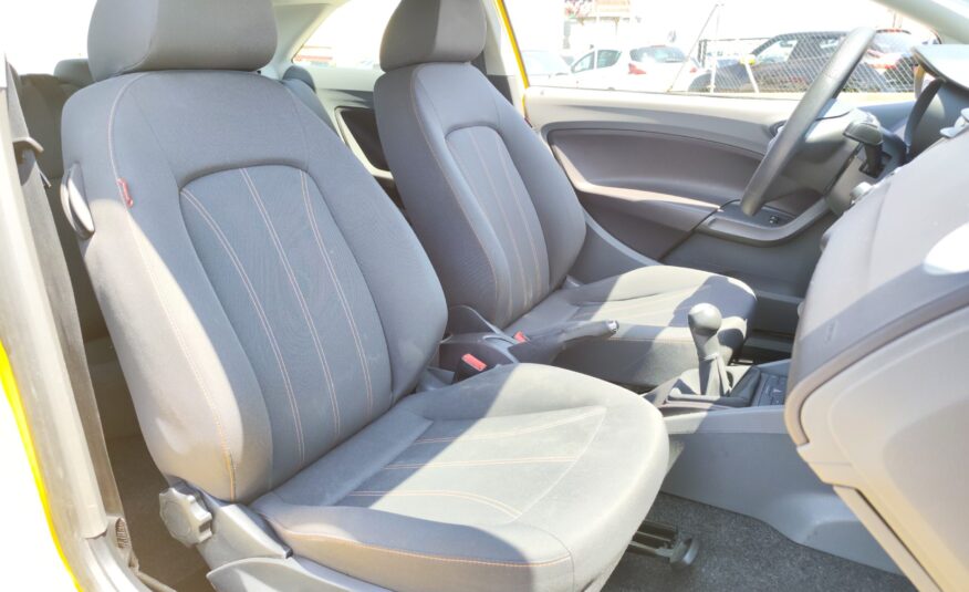 SEAT IBIZA 1.4 GASOLINA 85 CV 221.000 KM 2010 MANUAL