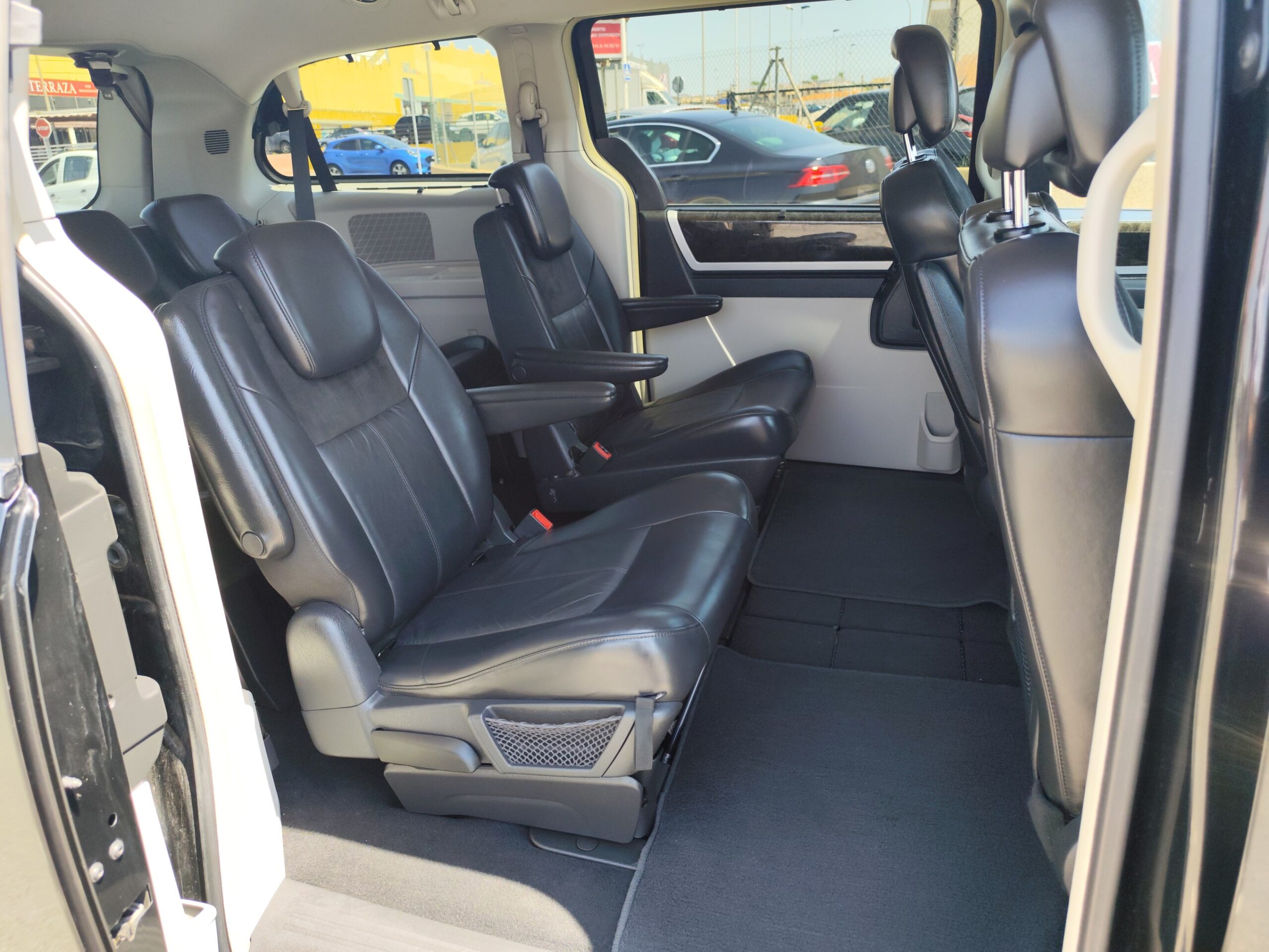 CHRYSLER GRAND VOYAGER 2.8 DIESEL 163 CV 2011 136.000 KM 7 PLAZAS AUTOMATICO