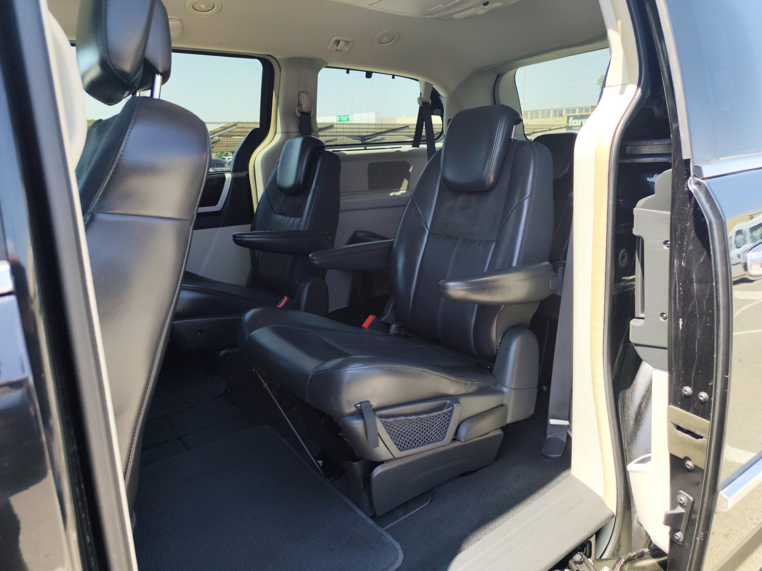 CHRYSLER GRAND VOYAGER 2.8 DIESEL 163 CV 2011 136.000 KM 7 PLAZAS AUTOMATICO