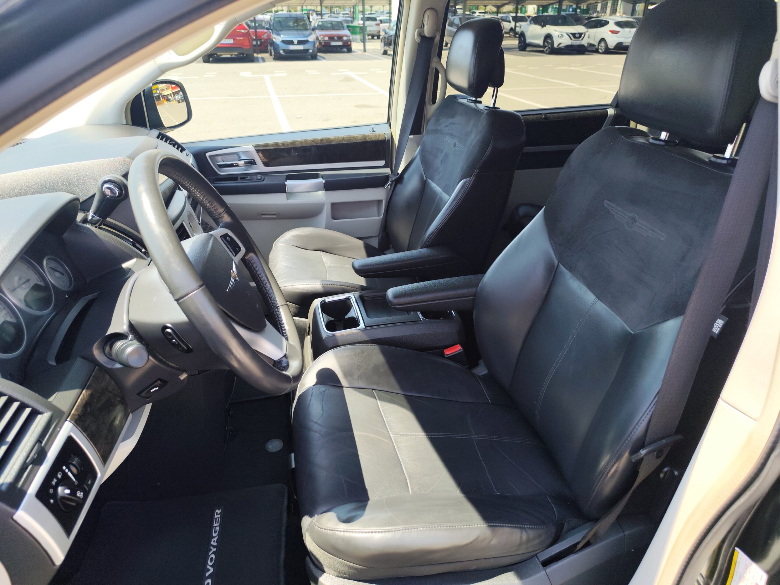 CHRYSLER GRAND VOYAGER 2.8 DIESEL 163 CV 2011 136.000 KM 7 PLAZAS AUTOMATICO