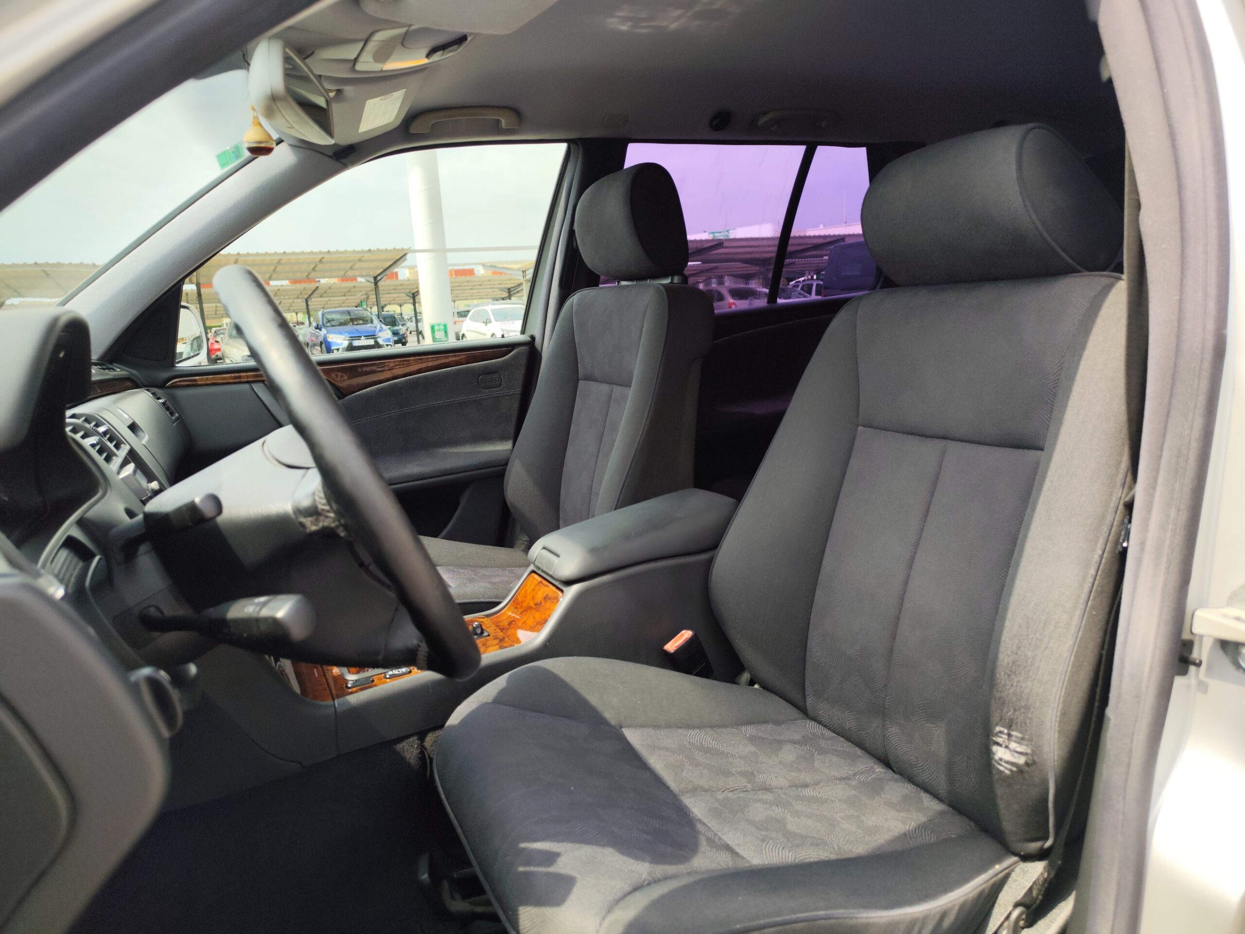 MERCEDES-BENZ E-320 4MAT 3.2 GASOLINA 224 CV 272.000 KM 2000 AUTOMATICO