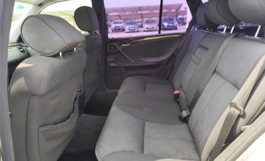 MERCEDES-BENZ E-320 4MAT 3.2 GASOLINA 224 CV 272.000 KM 2000 AUTOMATICO
