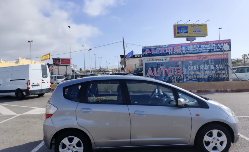 HONDA JAZZ 1.2 GASOLINA 90 CV 2010 185.000 KM MANUAL