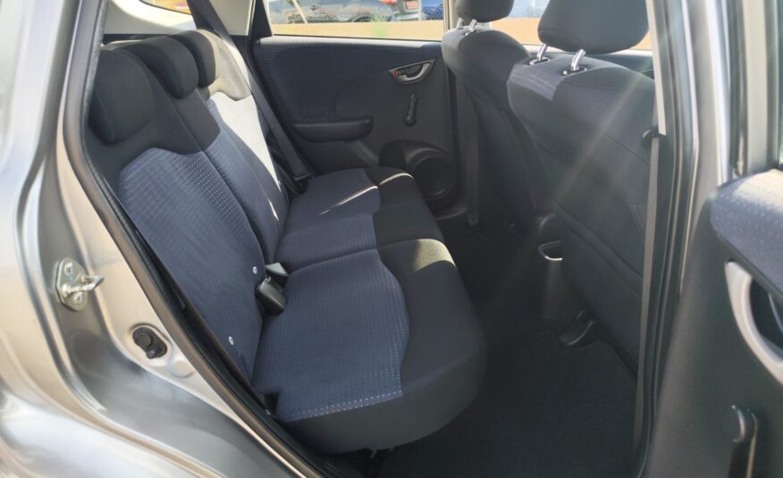 HONDA JAZZ 1.2 GASOLINA 90 CV 2010 185.000 KM MANUAL