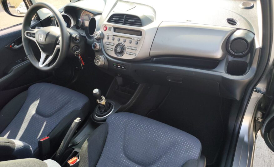 HONDA JAZZ 1.2 GASOLINA 90 CV 2010 185.000 KM MANUAL