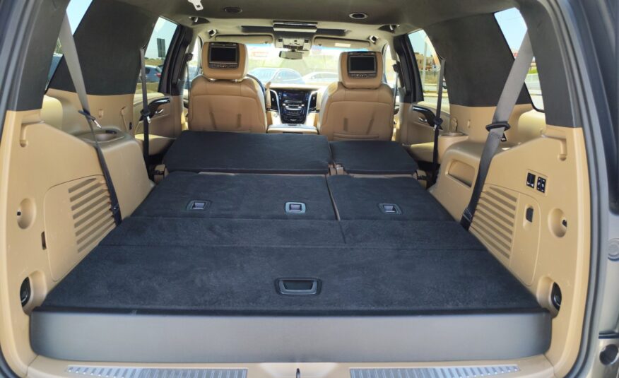 CADILLAC ESCALADE 6.2 GASOLINA 426 CV 239.000 KM  2019 AUTOMATICO 8 PLAZAS
