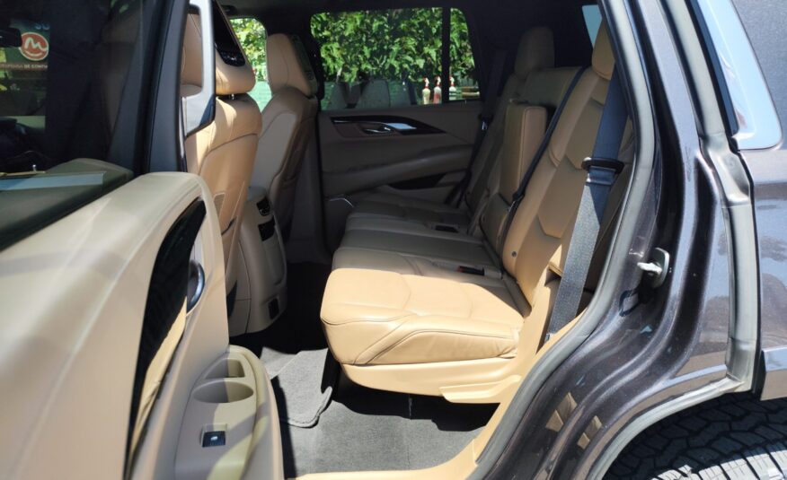 CADILLAC ESCALADE 6.2 GASOLINA 426 CV 239.000 KM  2019 AUTOMATICO 8 PLAZAS