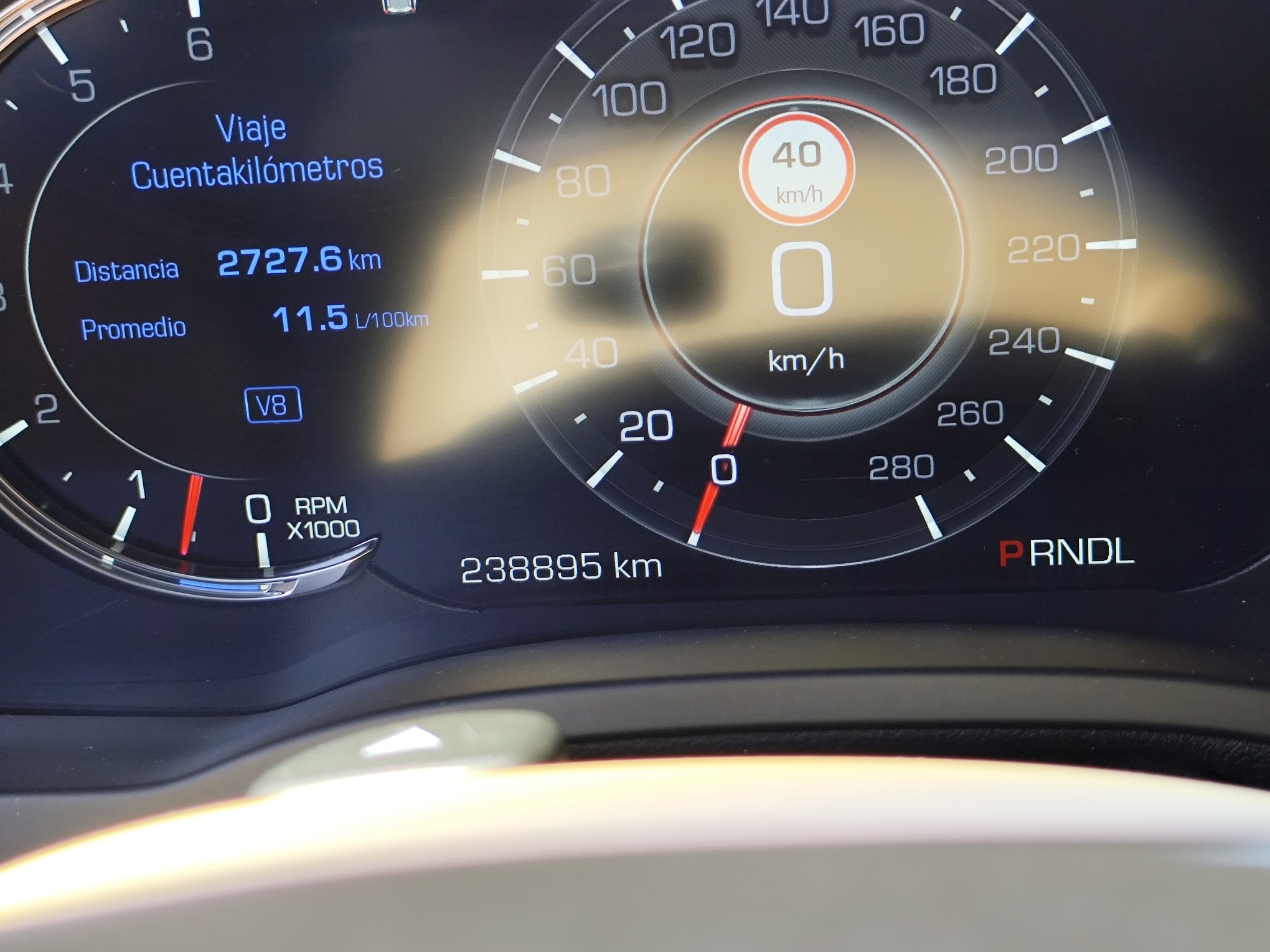 CADILLAC ESCALADE 6.2 GASOLINA 426 CV 239.000 KM  2019 AUTOMATICO 8 PLAZAS