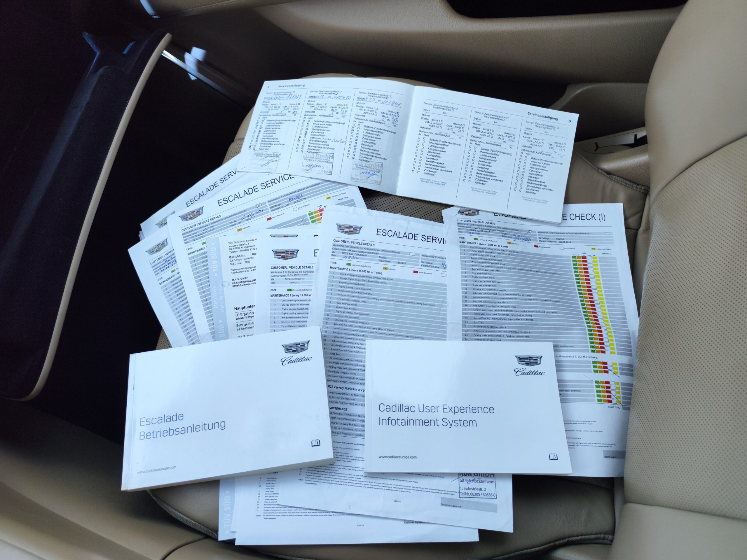 CADILLAC ESCALADE 6.2 GASOLINA 426 CV 239.000 KM  2019 AUTOMATICO 8 PLAZAS