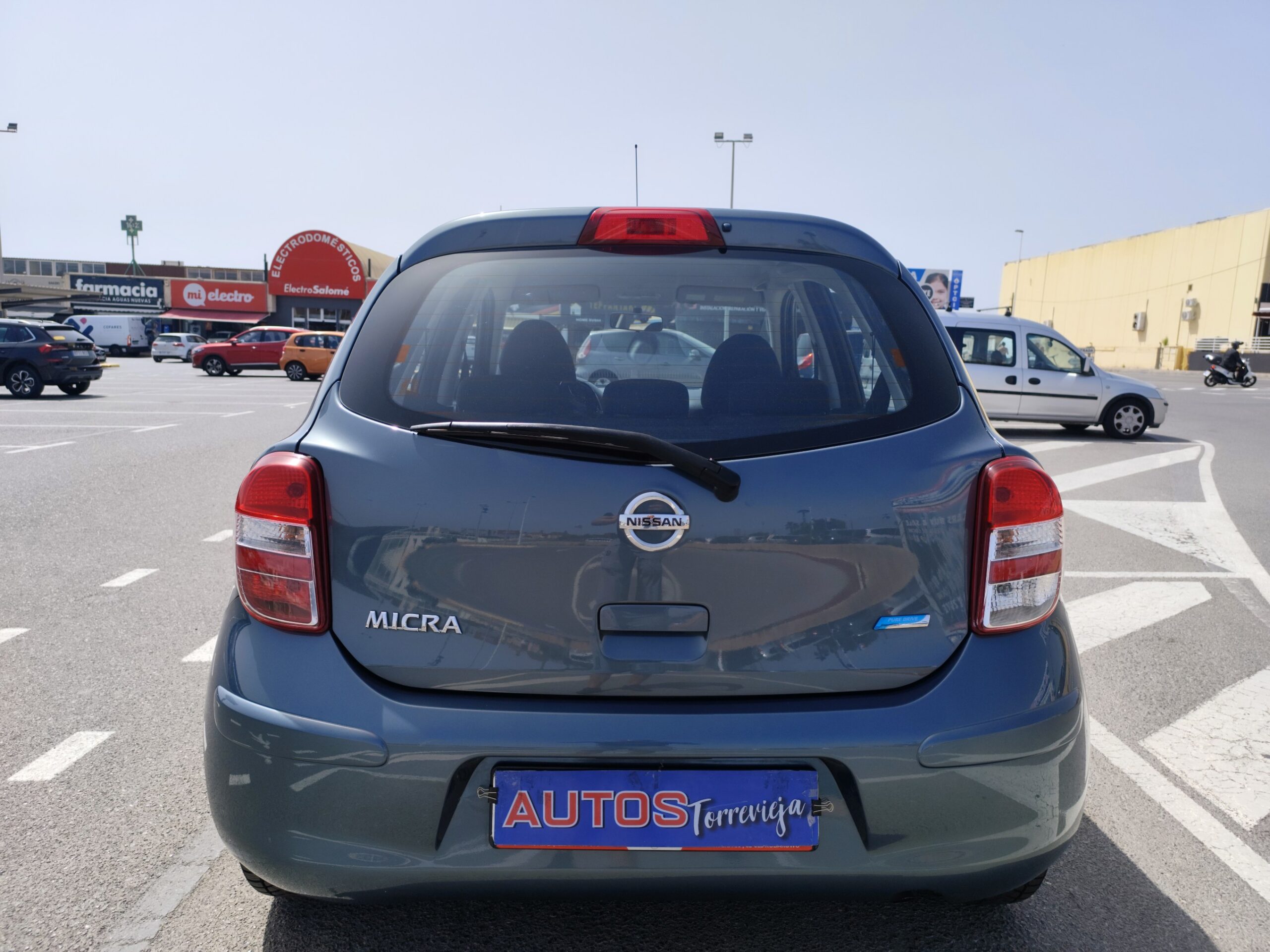 NISSAN MICRA 1.2 GASOLINA 80 CV 137.000 KM 2012 MANUAL