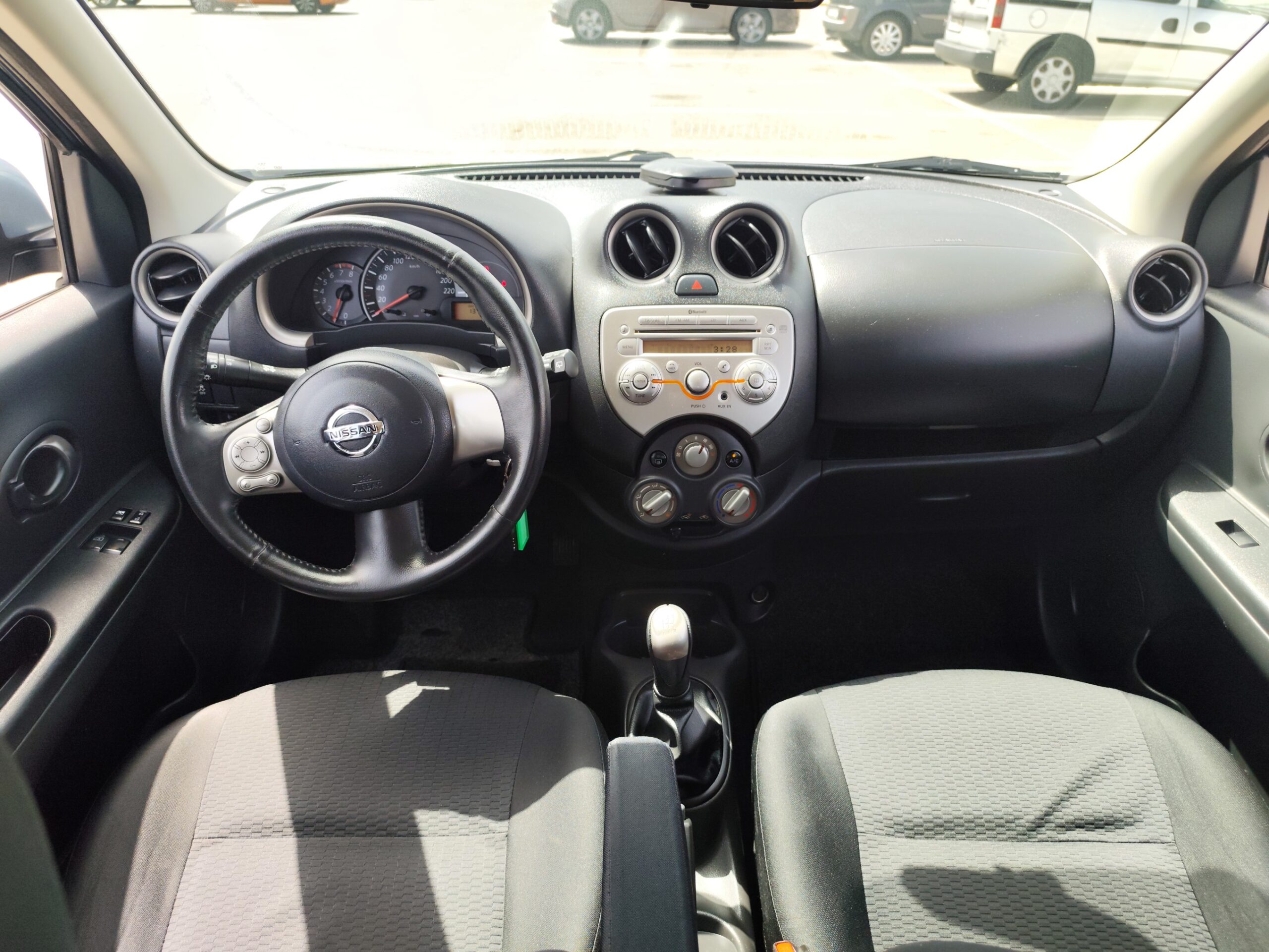 NISSAN MICRA 1.2 GASOLINA 80 CV 137.000 KM 2012 MANUAL