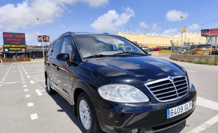 SSANGYONG RODIUS 2.7 DIESEL 165 CV 213.000 KM 2009 AUTOMATICO 7 PLAZAS
