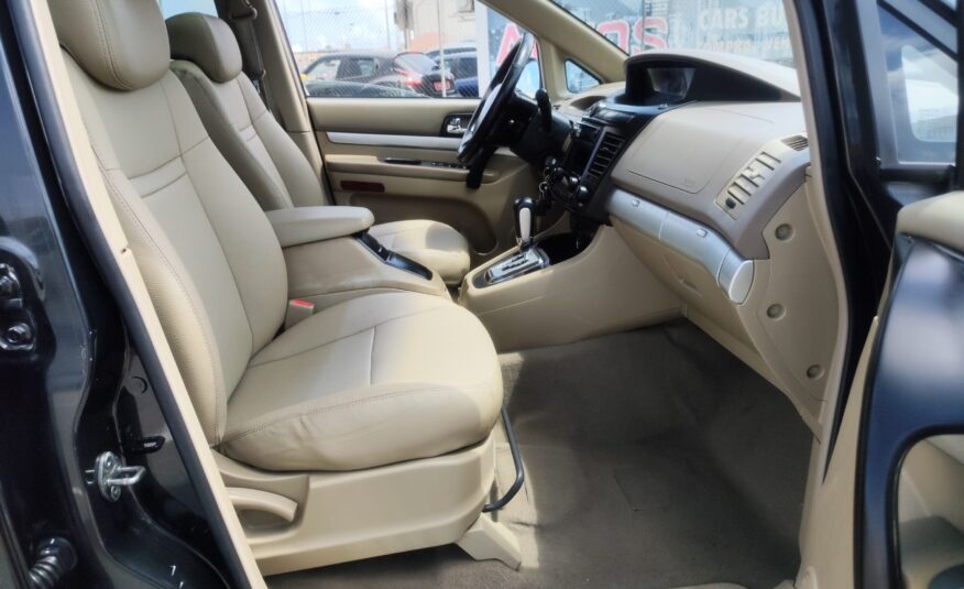 SSANGYONG RODIUS 2.7 DIESEL 165 CV 213.000 KM 2009 AUTOMATICO 7 PLAZAS