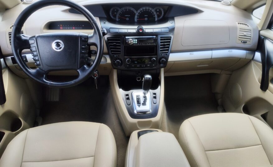 SSANGYONG RODIUS 2.7 DIESEL 165 CV 213.000 KM 2009 AUTOMATICO 7 PLAZAS