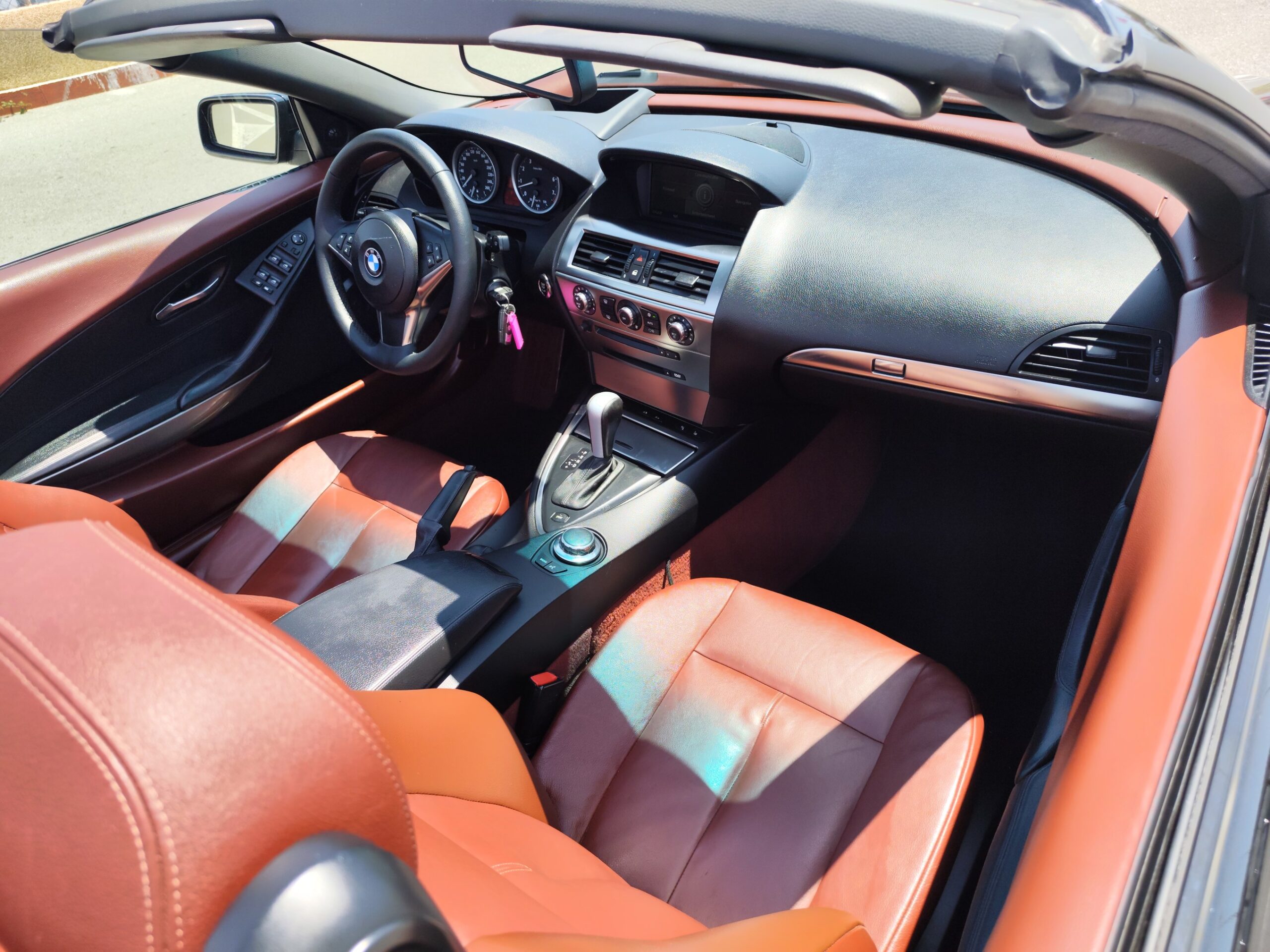 BMW 630i 3.0 GASOLINA 258 CV 197.000 KM 2006 AUTOMATICO CABRIO