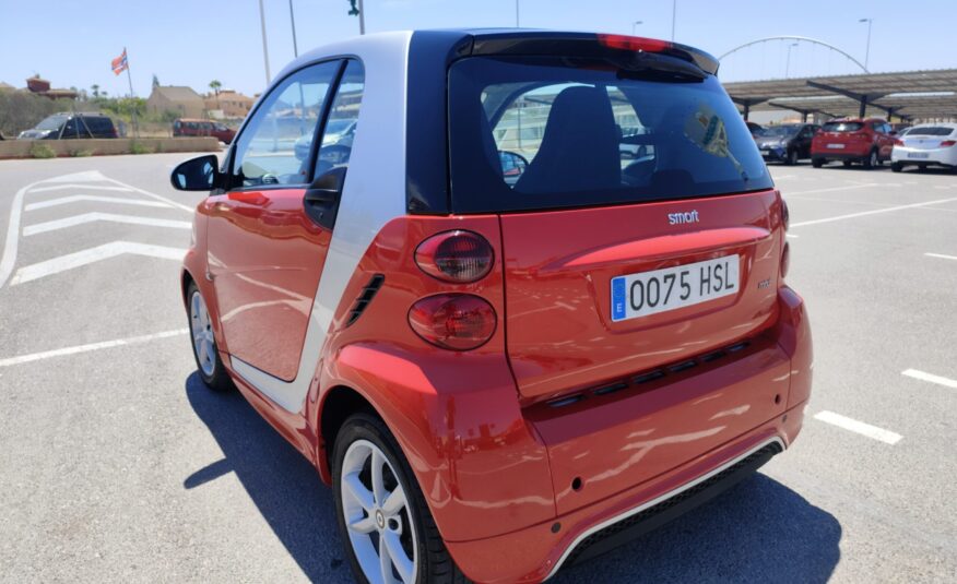 SMART FORTWO 1.0 GASOLINA 71 CV 174.000 KM 2013 AUTOMATICO