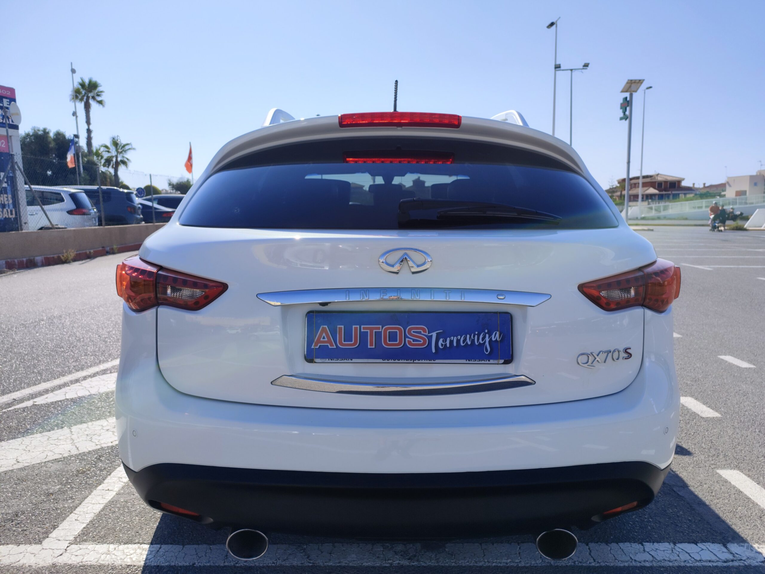 INFINITI QX-70S 3.0 DIESEL 238 CV 2013 180.000 KM AUTOMATICO
