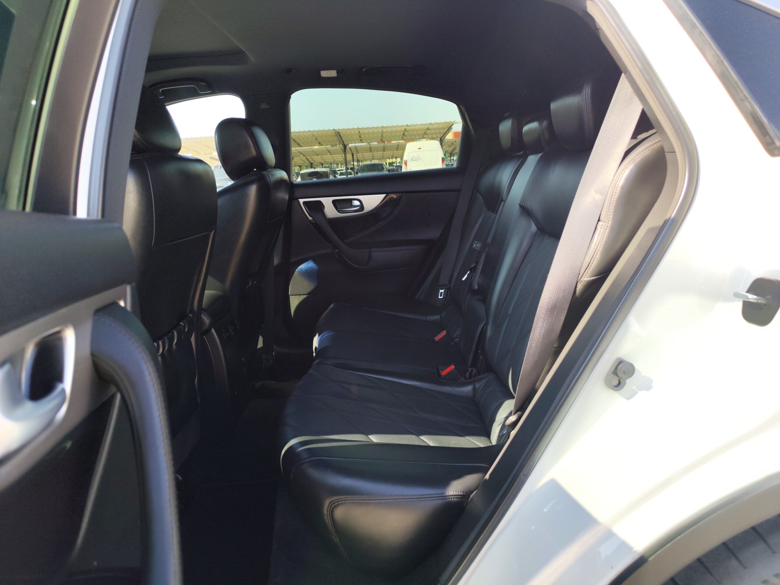 INFINITI QX-70S 3.0 DIESEL 238 CV 2013 180.000 KM AUTOMATICO