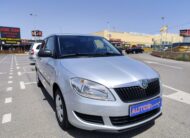 SKODA FABIA 1.2 GASOLINA 60 CV 102.000 KM 2010 MANUAL