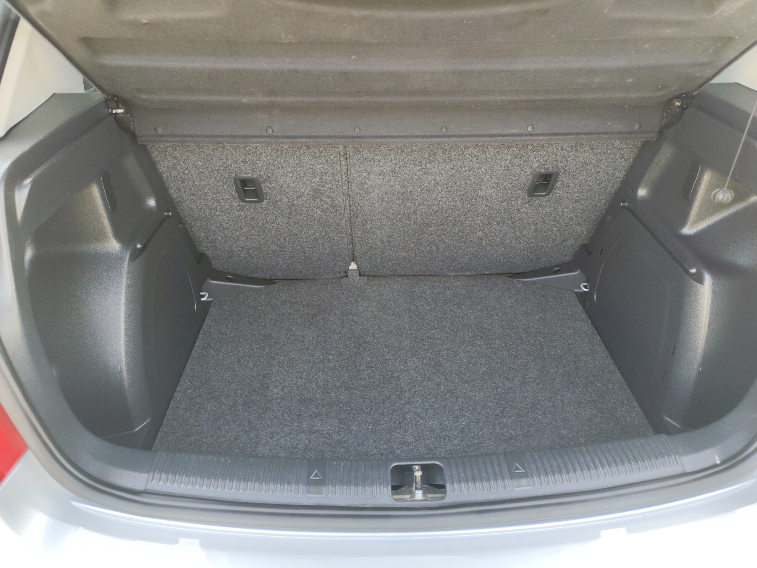 SKODA FABIA 1.2 GASOLINA 60 CV 102.000 KM 2010 MANUAL