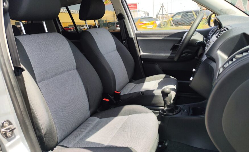 SKODA FABIA 1.2 GASOLINA 60 CV 102.000 KM 2010 MANUAL