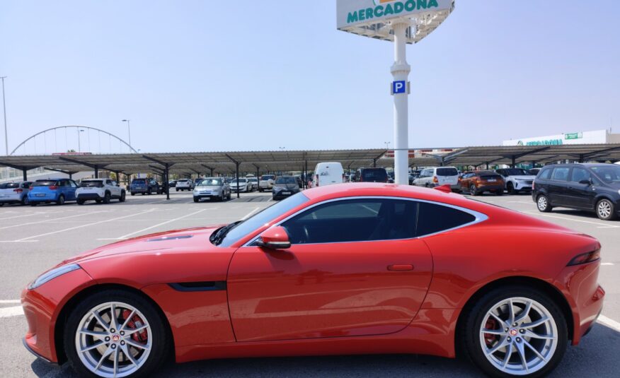 JAGUAR F-TYPE 2.0 GASOLINA 300 CV SOLO 71.000 KM 2018 AUTOMATICO