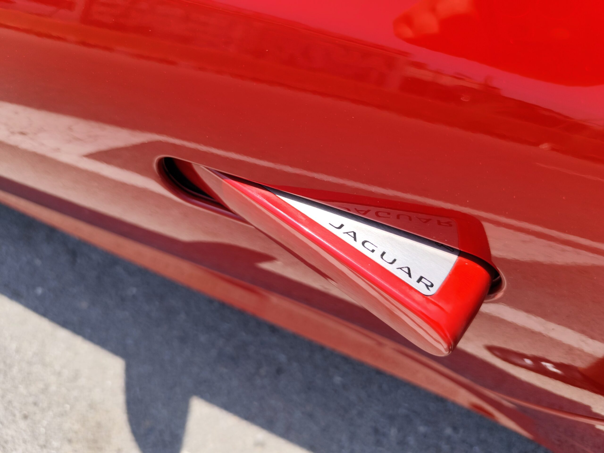 JAGUAR F-TYPE 2.0 GASOLINA 300 CV SOLO 71.000 KM 2018 AUTOMATICO