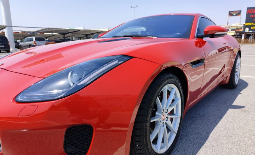 JAGUAR F-TYPE 2.0 GASOLINA 300 CV SOLO 71.000 KM 2018 AUTOMATICO