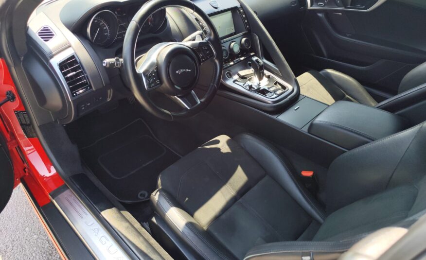 JAGUAR F-TYPE 2.0 GASOLINA 300 CV SOLO 71.000 KM 2018 AUTOMATICO