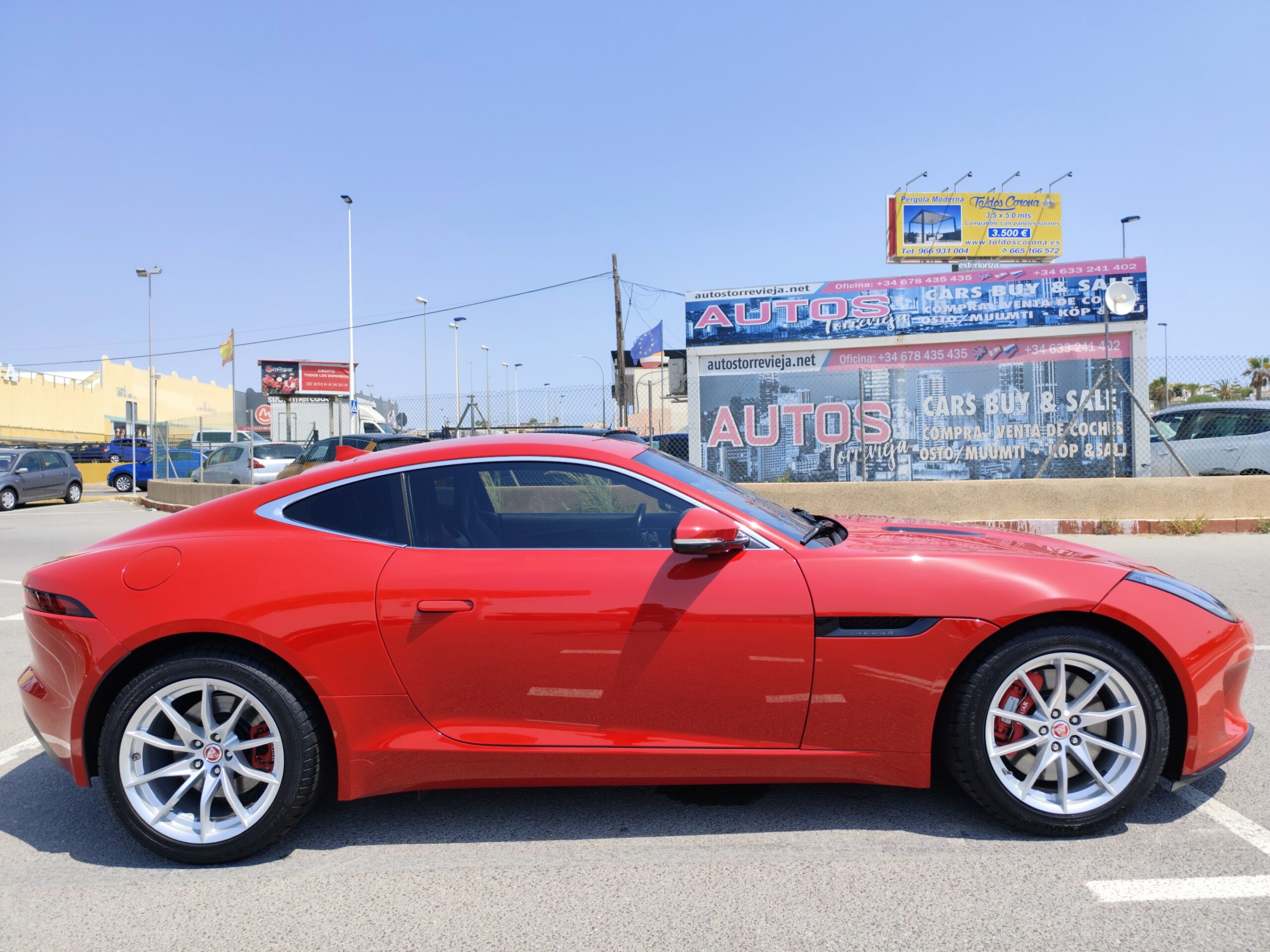 JAGUAR F-TYPE 2.0 GASOLINA 300 CV SOLO 71.000 KM 2018 AUTOMATICO