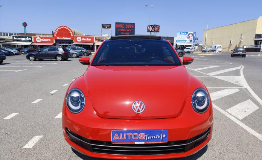 VOLKSWAGEN BEETLE 1.6 DIESEL 105 CV 2012 237.000 KM MANUAL