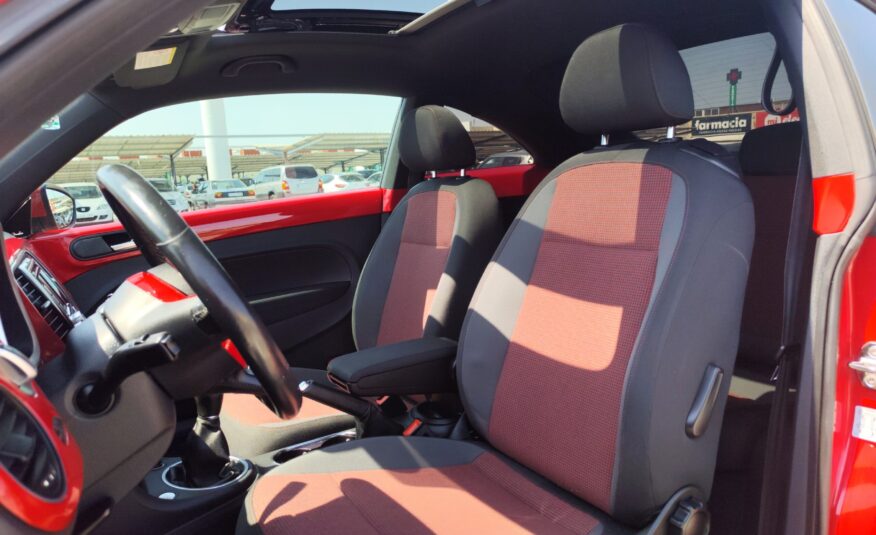 VOLKSWAGEN BEETLE 1.6 DIESEL 105 CV 2012 237.000 KM MANUAL