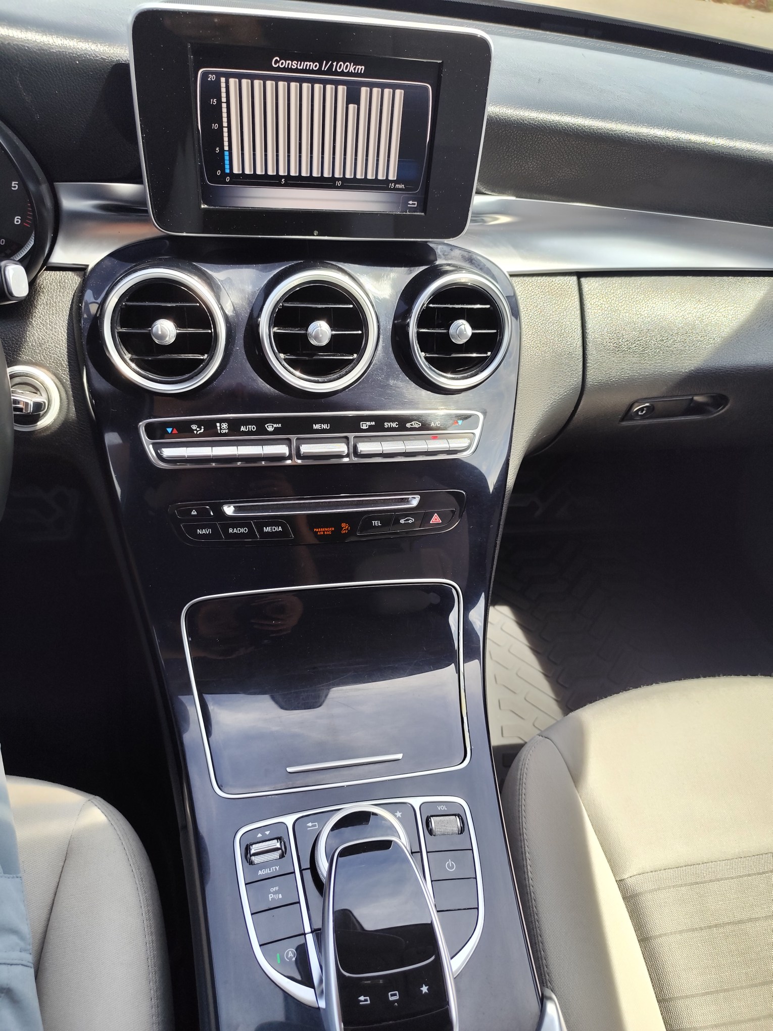 MERCEDES-BENZ C200 1.6 DIESEL 135 CV 251.000 KM 2015 AUTOMATICO