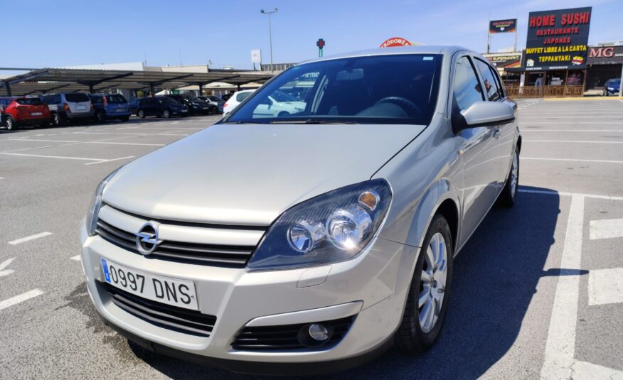 OPEL ASTRA 1.7 DIESEL 100 CV 143.000 KM 2005 MANUAL