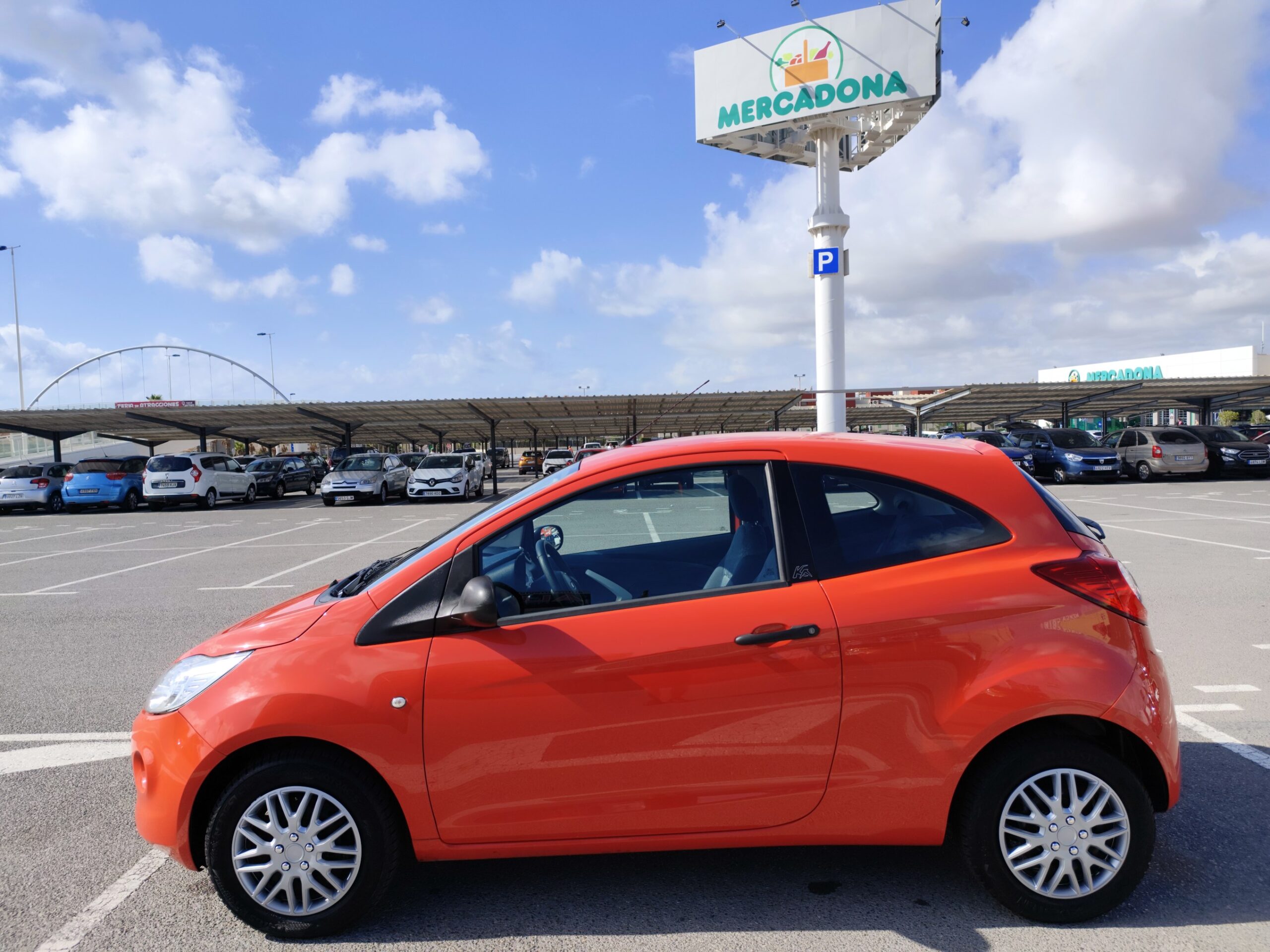 FORD KA 1.2 GASOLINA 70 CV 104.000 KM 2009 MANUAL (SIN A/C)