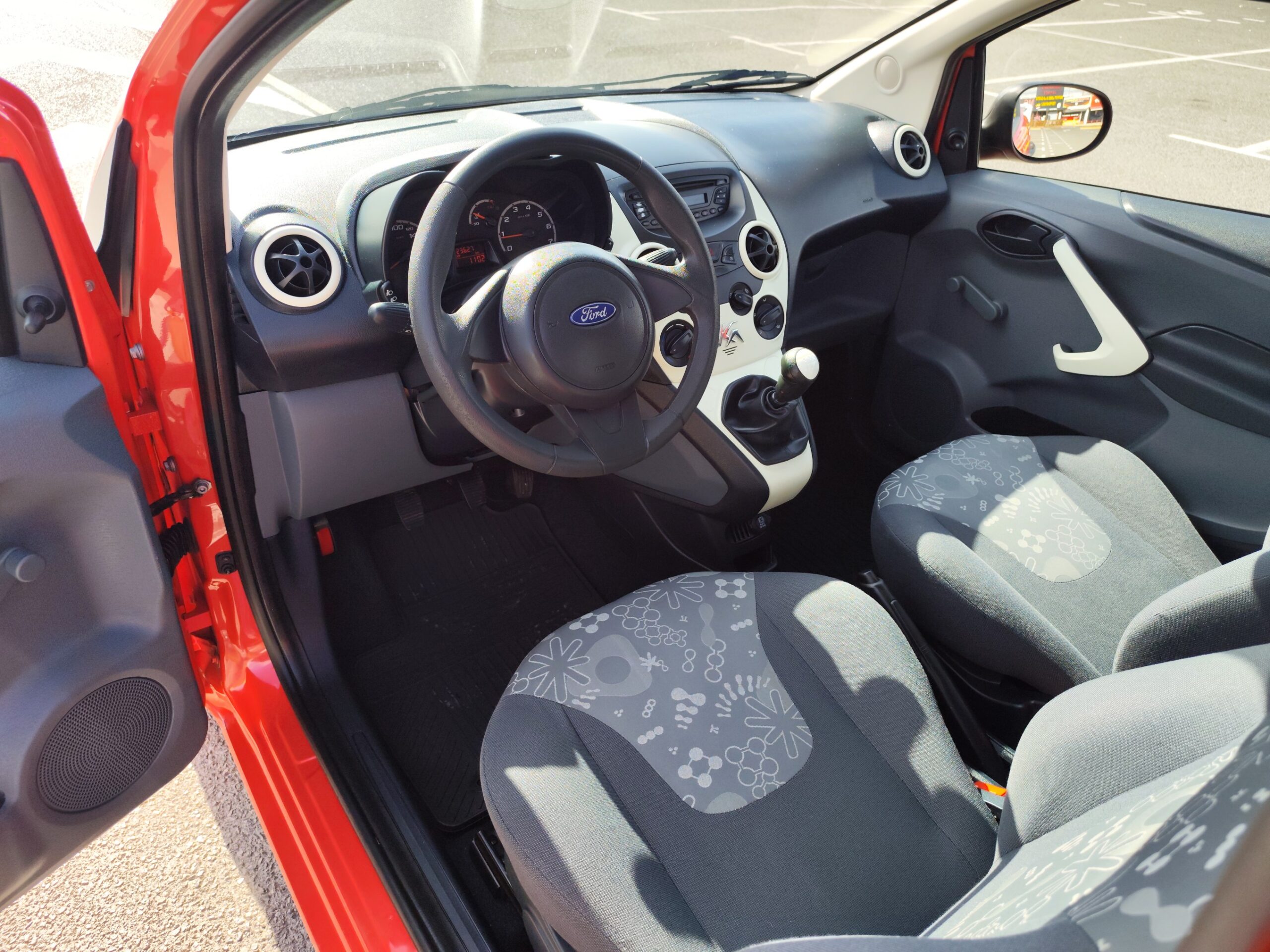 FORD KA 1.2 GASOLINA 70 CV 104.000 KM 2009 MANUAL (SIN A/C)