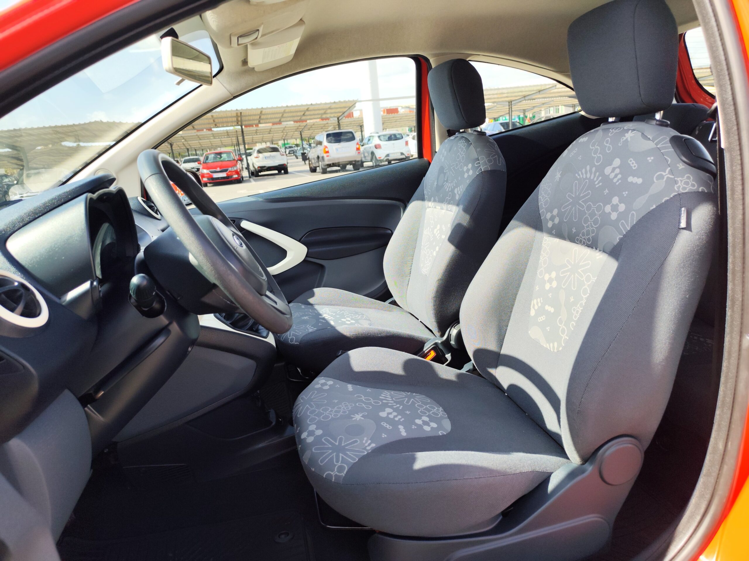 FORD KA 1.2 GASOLINA 70 CV 104.000 KM 2009 MANUAL (SIN A/C)