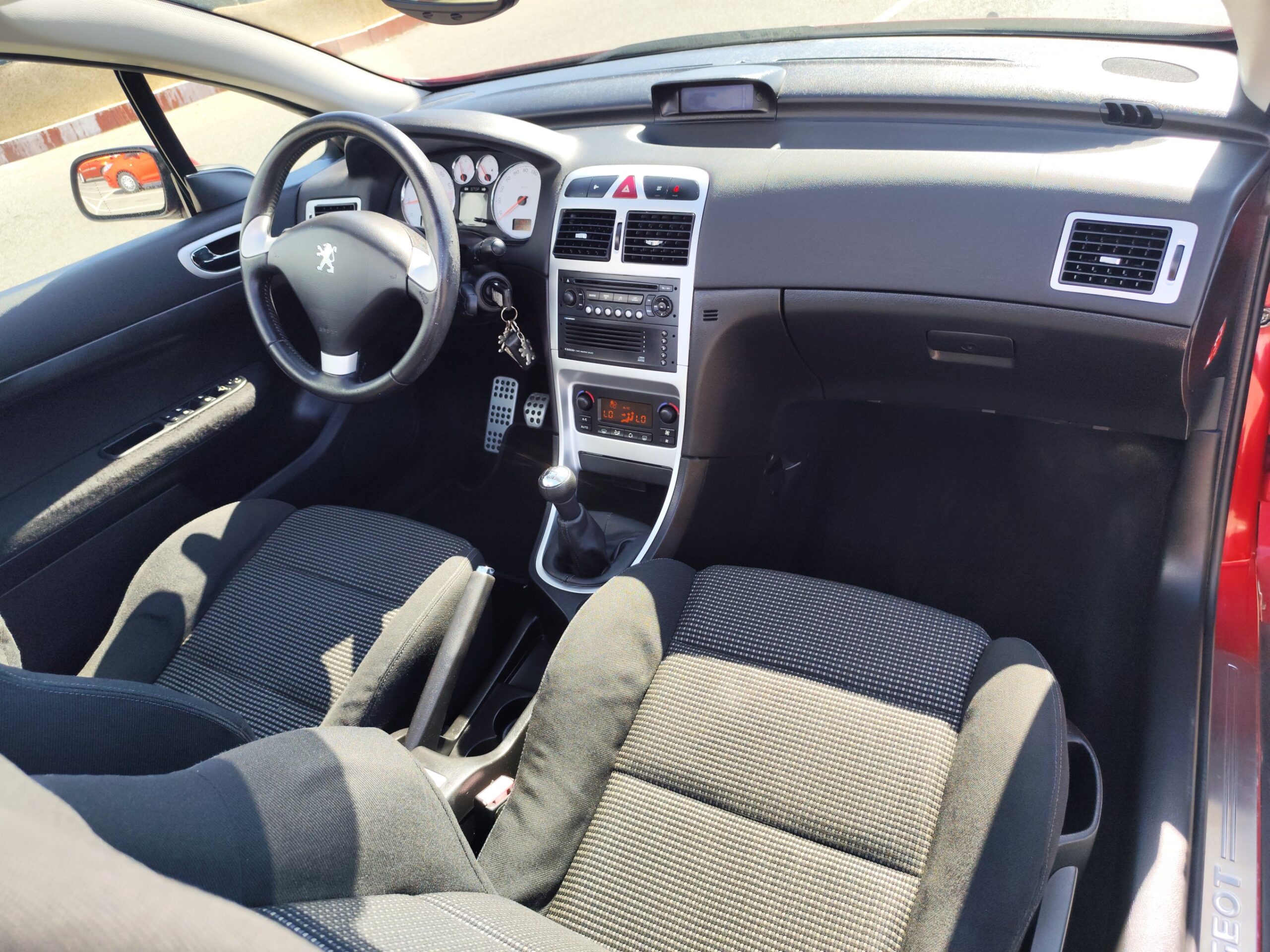 PEUGEOT 307cc 2.0 GASOLINA 140 CV 103.000 KM 2006 MANUAL CABRIO