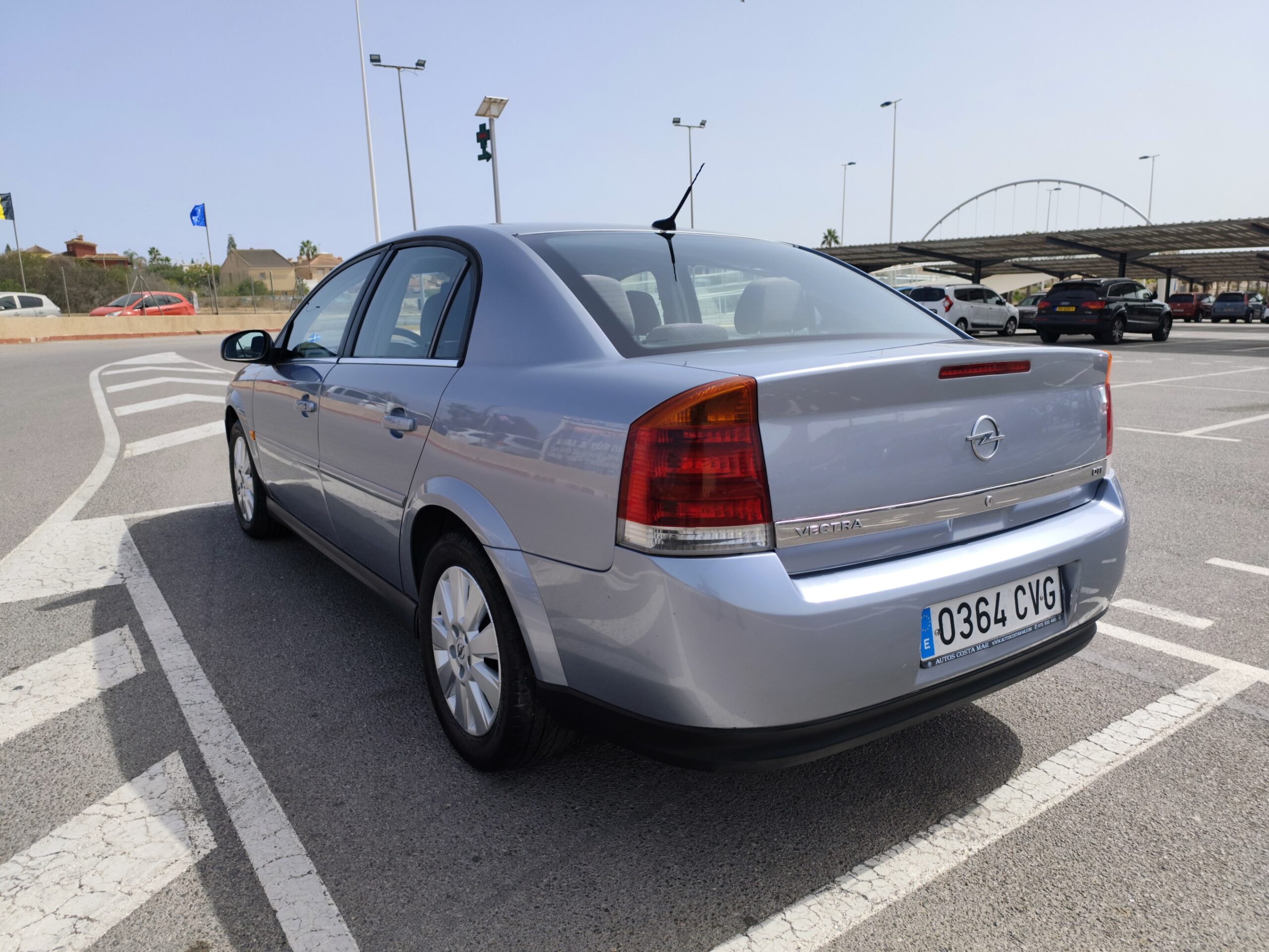 OPEL VECTRA 2.2 DIESEL 125 CV 234.000 KM 2004 MANUAL