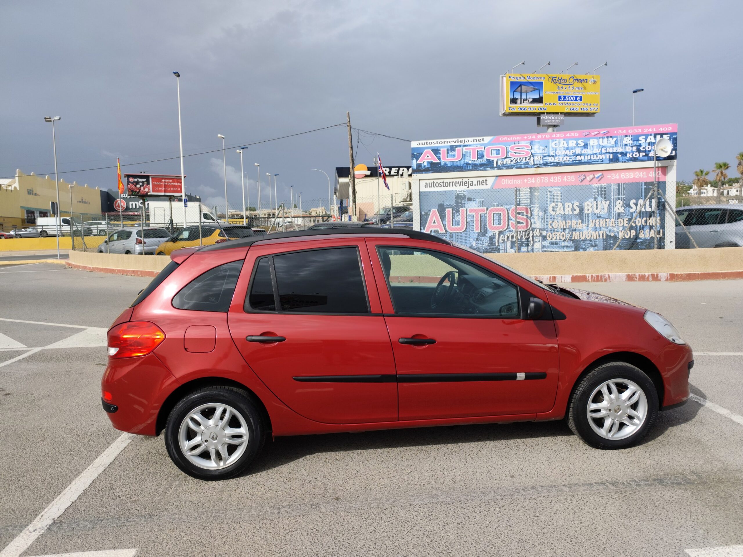 RENAULT CLIO 1.2 GASOLINA 75 CV 170.000 KM 2008 MANUAL