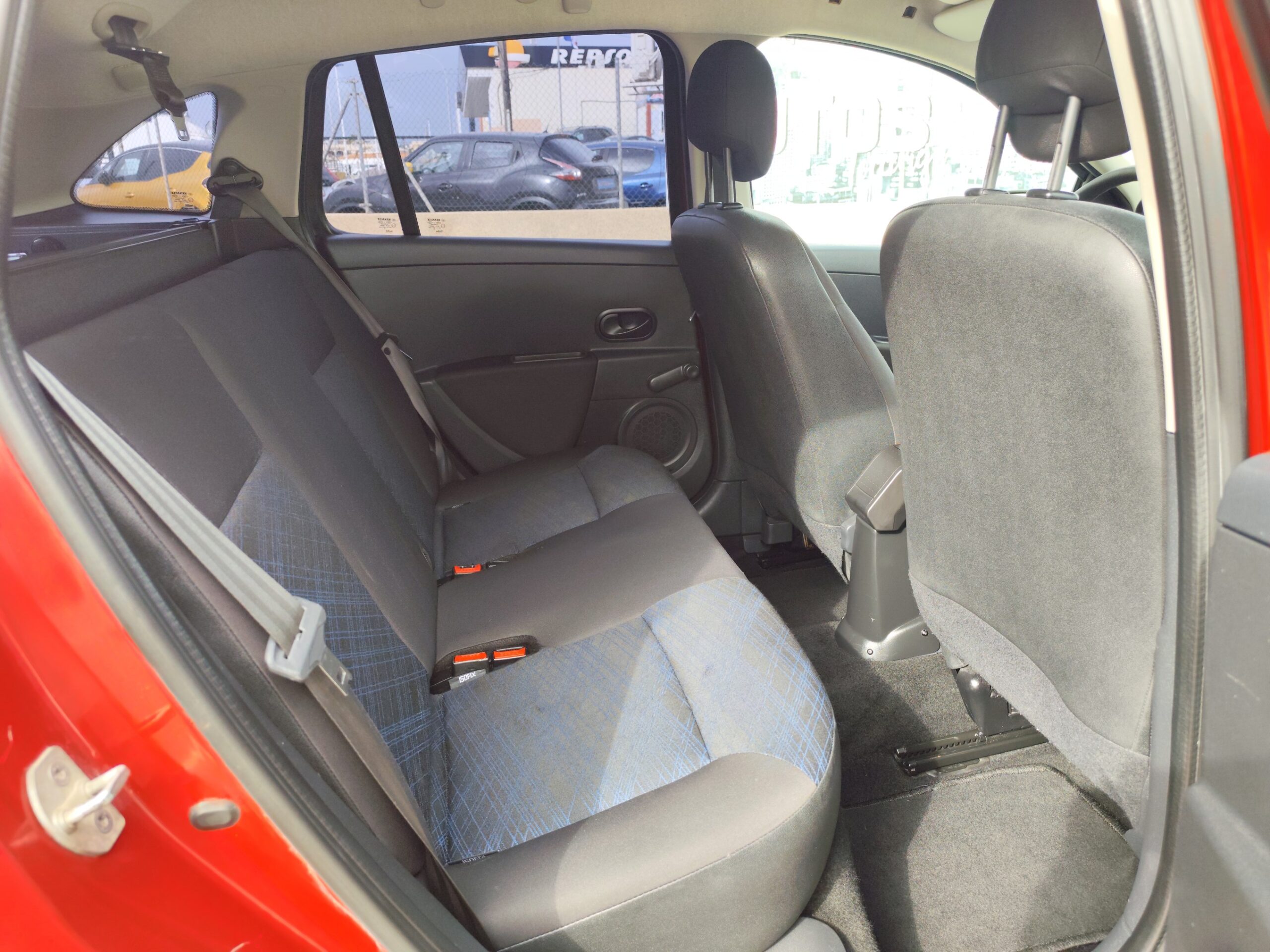 RENAULT CLIO 1.2 GASOLINA 75 CV 170.000 KM 2008 MANUAL