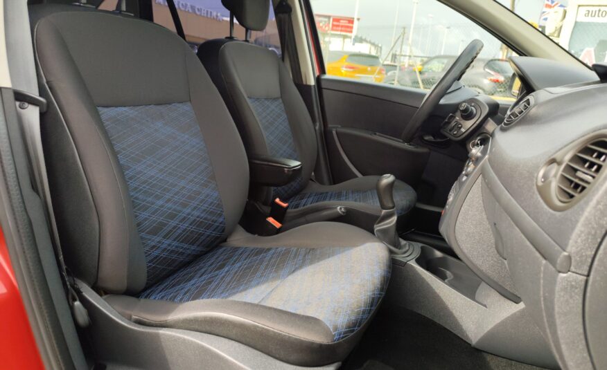 RENAULT CLIO 1.2 GASOLINA 75 CV 170.000 KM 2008 MANUAL